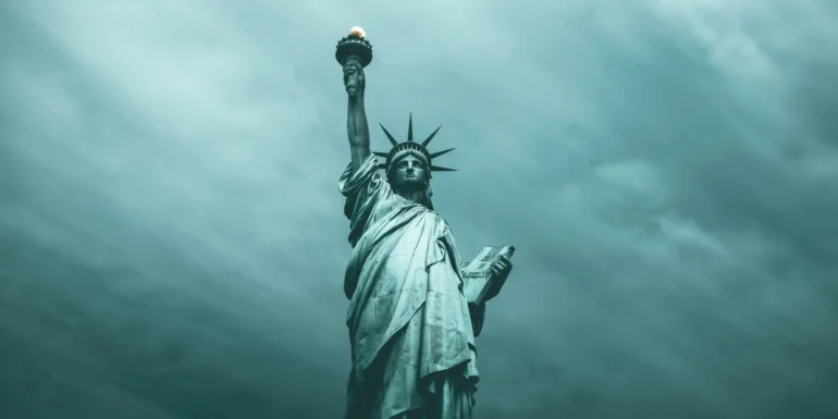 moral-law-our-beliefs-liberty-statue moral-law-our-beliefs-liberty-statue